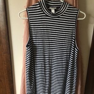 Black and white sleeveless top